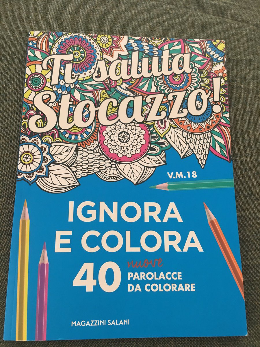 RobertaDApuzzo's tweet photo. @triomedusa l’ho cercato ovunque dopo aver sentito la classifica delle “11 cose da fare sotto l’ombrellone” e alla fine.... https://t.co/rzFIZaS5A2