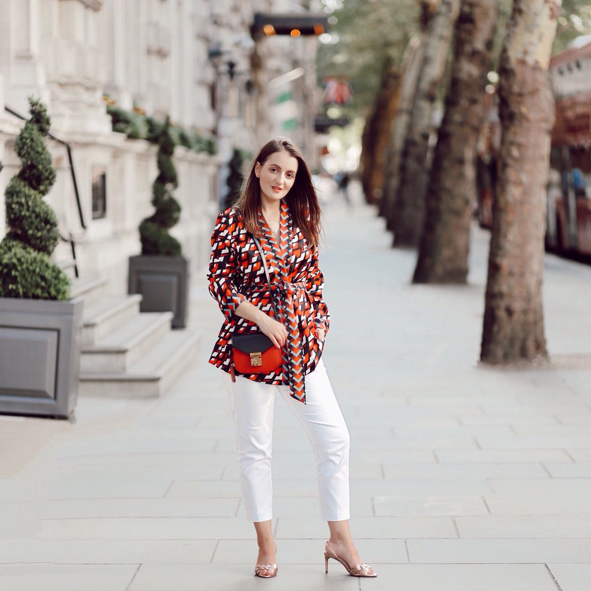 While there are plenty of clothing options for expectant mothers, sometimes you simply want to wear the rest of your non-maternity clothes. 
This beautiful kimono jacket by <a href="/Closet_London/">Closet London</a> will see me right through the third trimester and beyond thanks to its super-flattering fit.