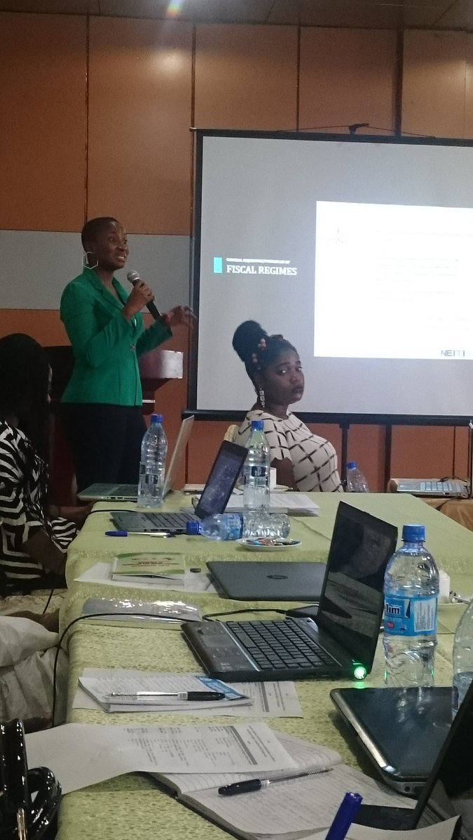 naijacynth's tweet image. Making a presentation on&quot;Developing a tenable fiscal framework for ASMs in Nigeria&quot; is a representative from the Nigerian Extractive Industries Transparency Initiative, @nigeriaeiti 

#MiningTransparency