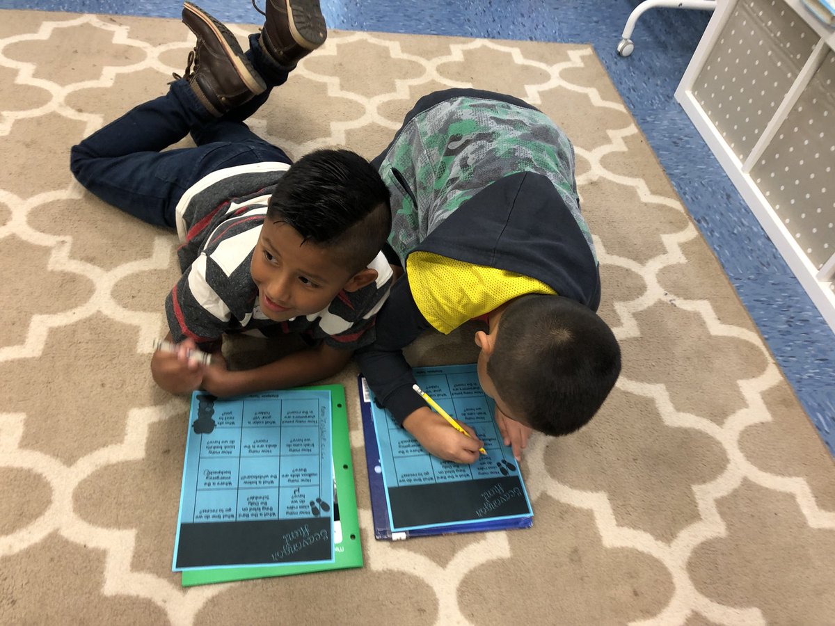 mrsmeredithclay's tweet photo. Yesterday we completed a scavenger hunt to get to know our classroom! #hickoryschools #SWcubs #2ndgradeSW https://t.co/JlePV84nGp