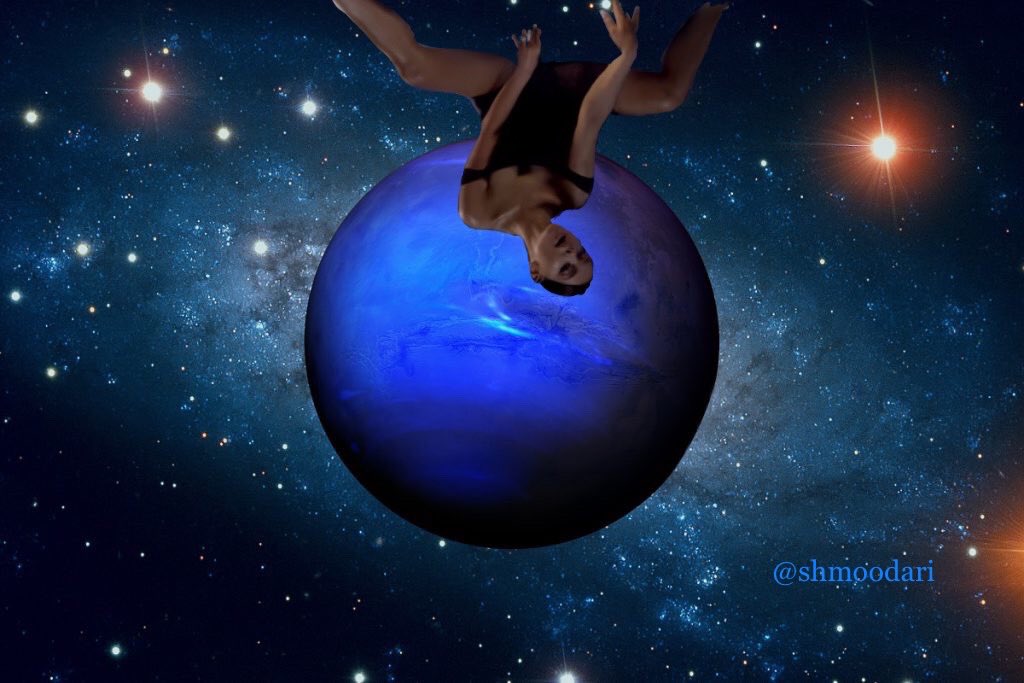 shmoodari's tweet photo. Girl what’s wrong with you come back down @ArianaGrande https://t.co/1ZS5emlvzG