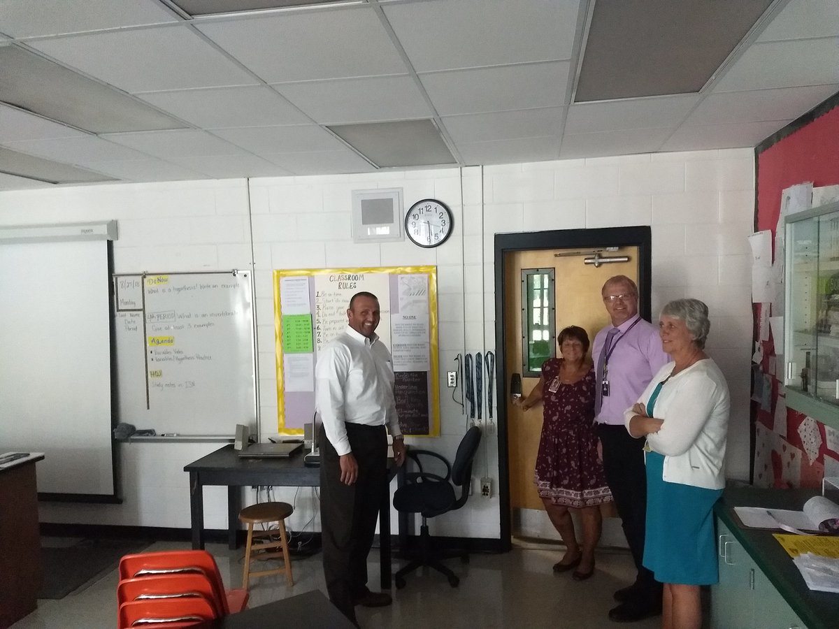 Ed_LaRose's tweet photo. Thank you to Coach Crognale, Mrs.Ledoux, Mr. Gaustad, and Mrs. Dean for joining me after school. We discussed the layout, schedules, and coverage if a hurricane shelter needed to be opened at Parrott at any point. #NoHurricanes #TeamHernando #LeopardNATION @HernandoSchools https://t.co/NSQIjvLTuO