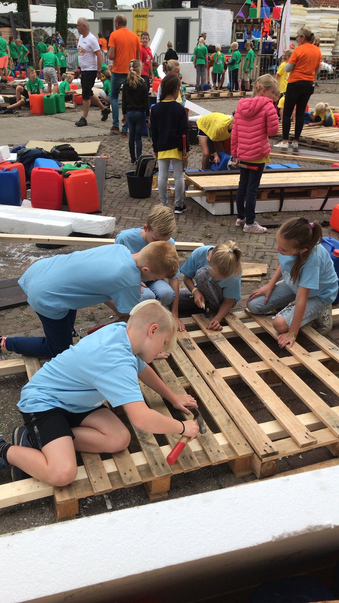 Vandaag dag 1 van <a href="/MiniMeppel/">Mini Meppel</a> Wat een feest en wat een geweldige organisatie!