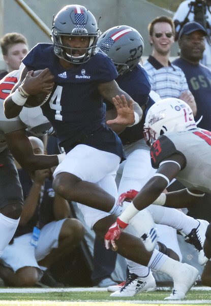SouthernStats's tweet photo. 4 days until kickoff...
Jayson Foster
@MrAllPurposeKev
@_shaiwertss
@Rello__4
#GATAProcess #GATAMentality https://t.co/kT16EQOxPz