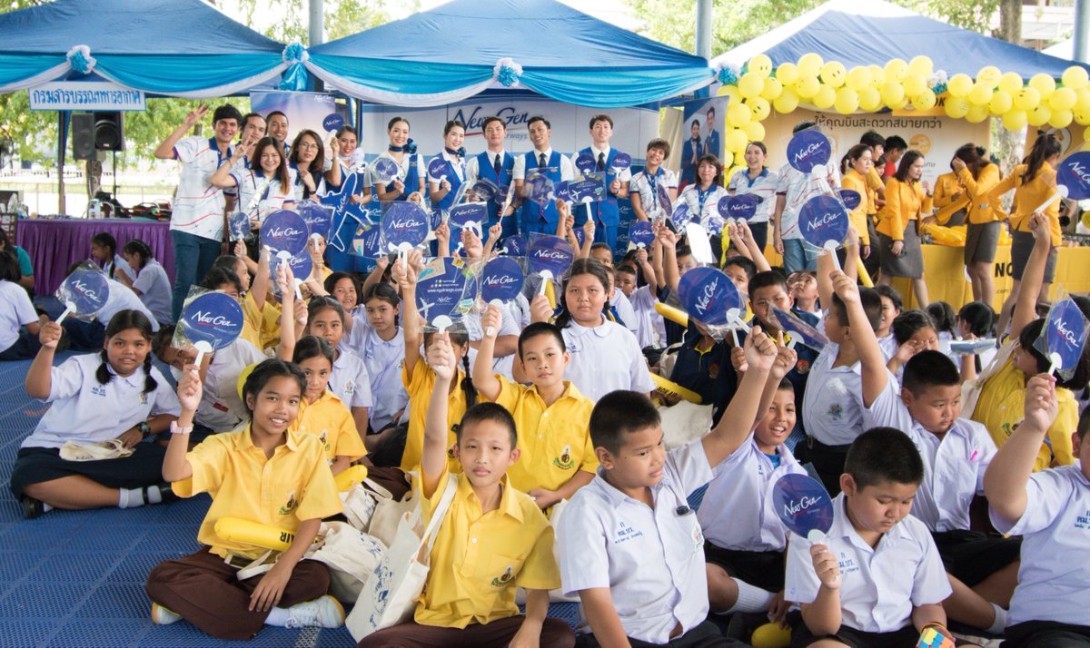 newgenairways's tweet photo. ภาพบรรยากาศกิจกรรมเปิดนิทรรศการพลังงานทดแทน ตามโครงการ 
“โรงเรียนพลังงานสะอาด เพื่อสภาพแว��ล้อมชุมชนที่ยั่งยืน ประจำปี 2561”  
28 สิงหาคม 2561 ณ โรงเรียนบำรุงรวิวรรณวิทยา 
สำนักงานเขตดอนเมือง กรุงเทพมหานคร 
#newgenairways #ngairways #CharterFlightServices #AOT https://t.co/YJbSJWLsDr