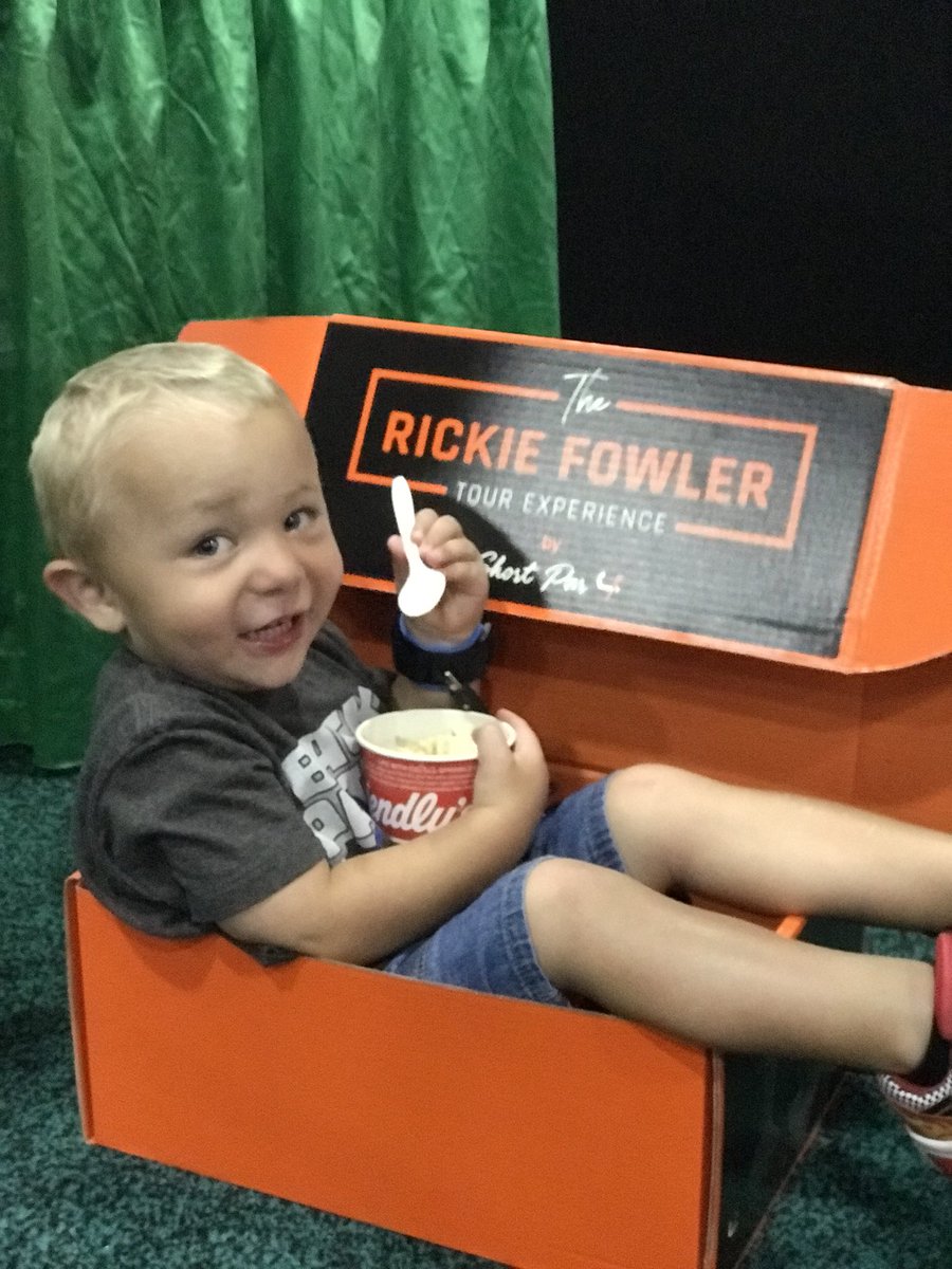 MagicMarcy32's tweet photo. Next model for Short Par 4! My cutie!! #mbworldam #2018 #myrtlebeach #shortpar4 https://t.co/QuE8ofEbzK