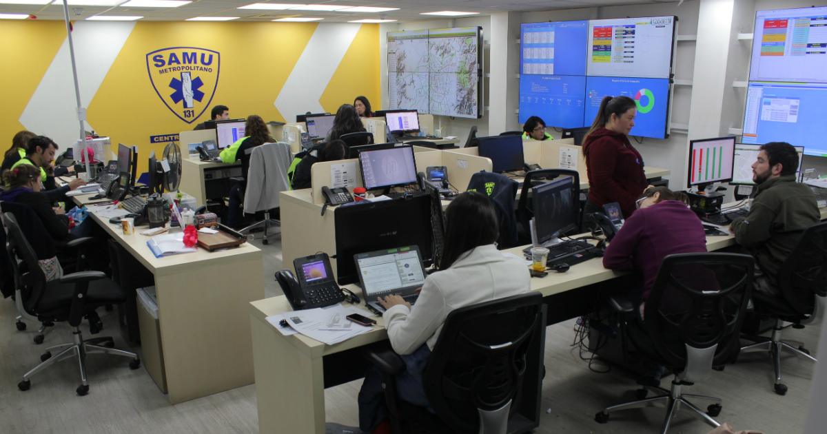 ¿Sabes lo que es un centro regulador? Haz clic en el link y aprende más sobre nosotros samu.cl/bases-y-centro…