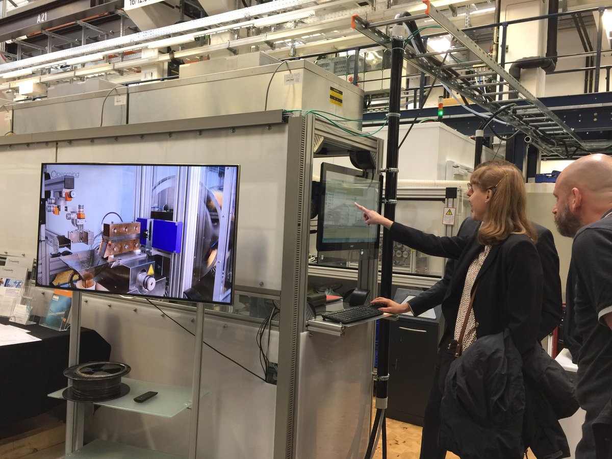 openmind_eu's tweet photo. Here some photos of the demonstrator device of #Openmind project while working at @FraunhoferIPT laboratoriories! https://t.co/50ETLOiw1i