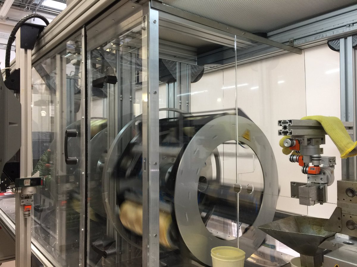 openmind_eu's tweet photo. Here some photos of the demonstrator device of #Openmind project while working at @FraunhoferIPT laboratoriories! https://t.co/50ETLOiw1i