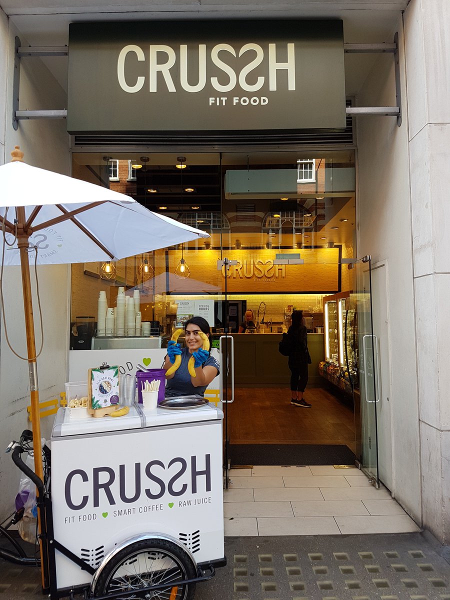 podstaffing's tweet image. Our pro-healthy living POD team have been out in force all over London with @CrusshJuiceBars over the last 2 weeks at 21 locations sampling VEGAN Açai topped with Crussh granola, banana and fresh blueberries. #veganfood #samplingteam #promotionalstaff #promo #Teampod