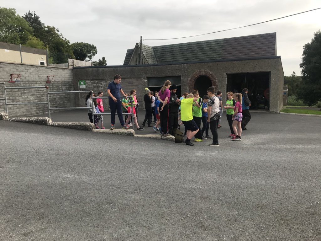 CblayneyCollege's tweet photo. @CblayneyCollege first year students enjoying their time in @TanaghOEC Tanagh Outdoor Education Centre in Cavan today as part of our induction programme for new 1st year students #buildingrelationships #makingnewfriends #havingfun #CBCfun https://t.co/WSlVQlvewW