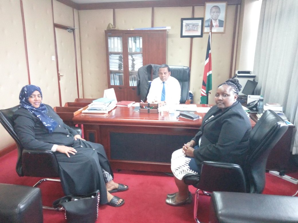 CaptainRuweida's tweet photo. This morning I paid a courtesy visit to chief Executive Officer Mohamed Moulid Shurie of Water Resources Authority Kenya @WARMA. We had a detailed conversation about their conservation plans in Lamu County and how we can partner to provide clean water to primary schools. https://t.co/nhSE8S8khH