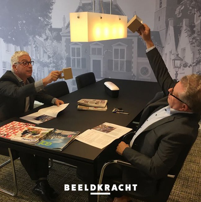 Behind the scenes beelden van een superleuke dag bij <a href="/Rabobank/">Rabobank</a>! Samen namen we een creatieve video op, speciaal voor klanten die informatie willen over een hypotheek tijdens de NVM Open Huizen Dag. 🏡 #Rabobank #Hypotheek #Openhuizendag #Videography
