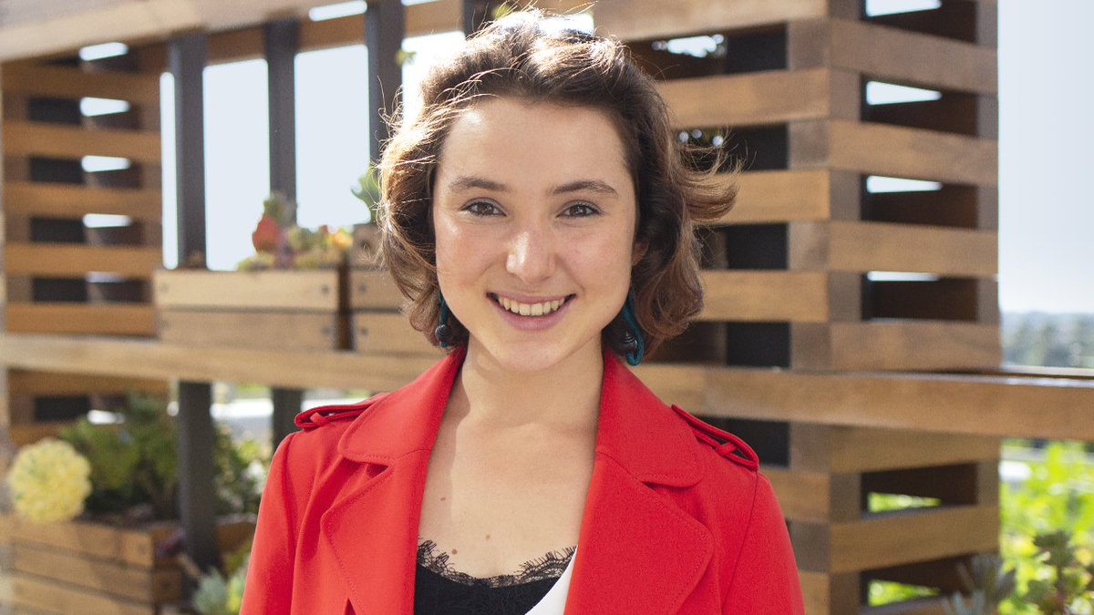 AdobeCareers's tweet photo. How do you combine your passions for bioengineering, technology and performing arts? The answer – an internship with @AdobeResearch!

Check out how this #WomenInTech scholar used #AI and #ML to explore creative movement this summer: https://t.co/kA9G04Hc0i https://t.co/Ngxq4APDxH