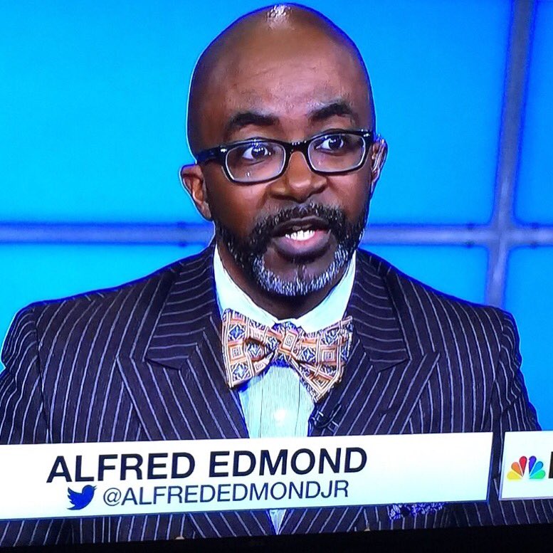 AlfredEdmondJr's tweet photo. @MSNBCYourBiz Thanks for the shout out! As you know, EVERY day is bow tie day as far as I’m concerned! #NationalBowtieDay #BowTieDay #ichoosestyle #itsgoodtobeme https://t.co/I50QuNGSYx