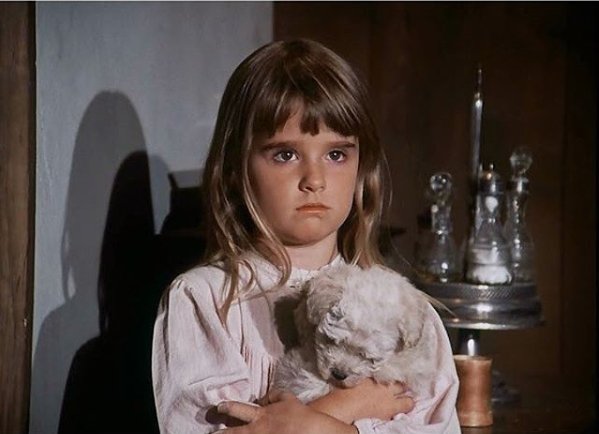 Is this #ThrowbackThursday photo of: 
A) Alicia Silverstone
B) Jen Bartels
C) Mena Suvari 
D) Kyle Richards