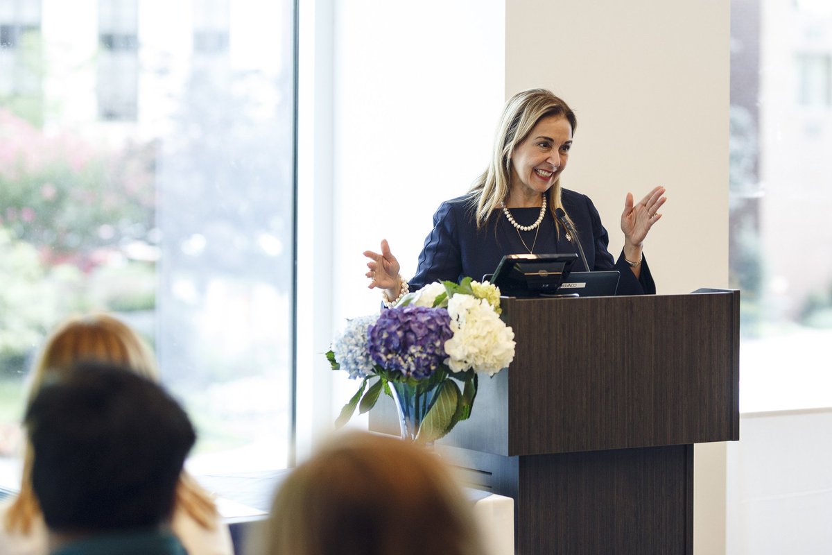 Marymount Honors tweet media