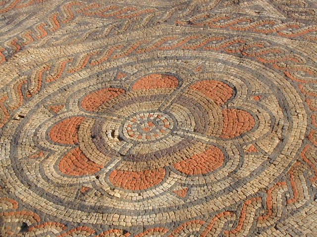 BoAMuseum's tweet image. Discussion Group: Wed 5th Sept, 7:30pm in the Library Meeting Room where Sophie Hawke will be discussing St Laurence School and its Roman Villa: One Step Beyond, including the discovery of the site, the School’s involvement and her recent geophysical survey work. Join us there!