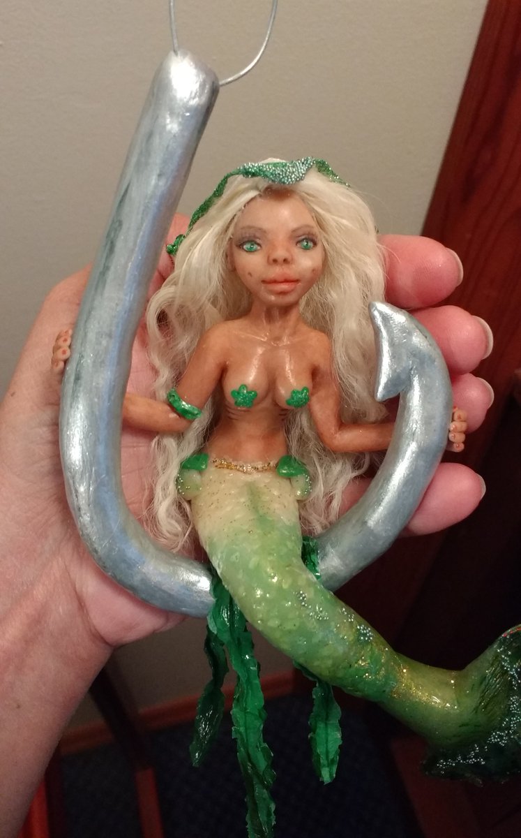 spiceclay's tweet photo. Thalia the "Caught Mermaid". Made of polymer clay. 
Click on the link for more photos. :) 

#polymerclay #ooak #sculpt #claydoll 
https://t.co/Yq2fWMV8VK https://t.co/HBPmEUldFw