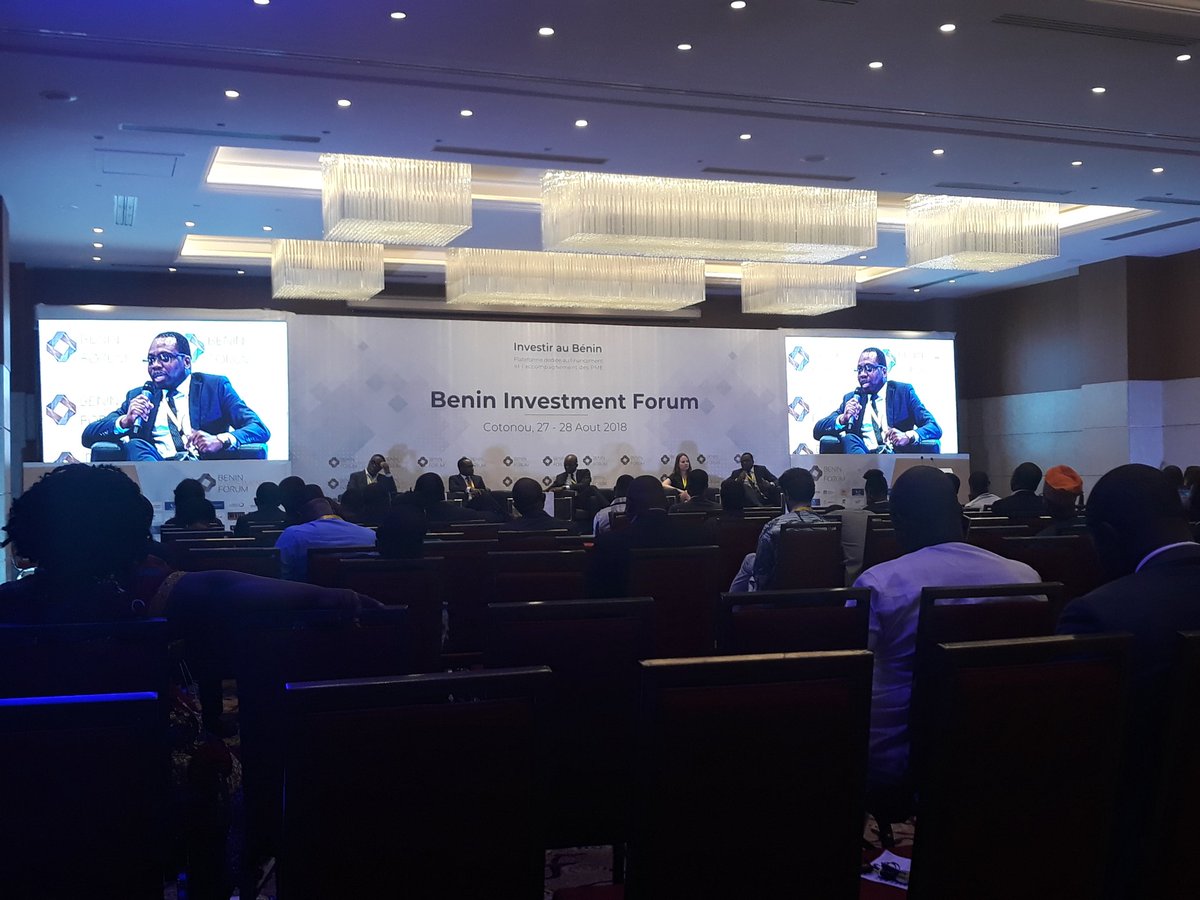 dkouame's tweet photo. "L'un des enjeux du financement des infrastructures en mode #PPP, c'est la maintenance de celles-ci. Selon un rapport @PwC, il faut 9 milliards de dollars par an pour construire de nouvelles infrastructures; et autant pour en entretenir chaque année." @georges_a_ale #BIF2018 https://t.co/C5auXp5KF6
