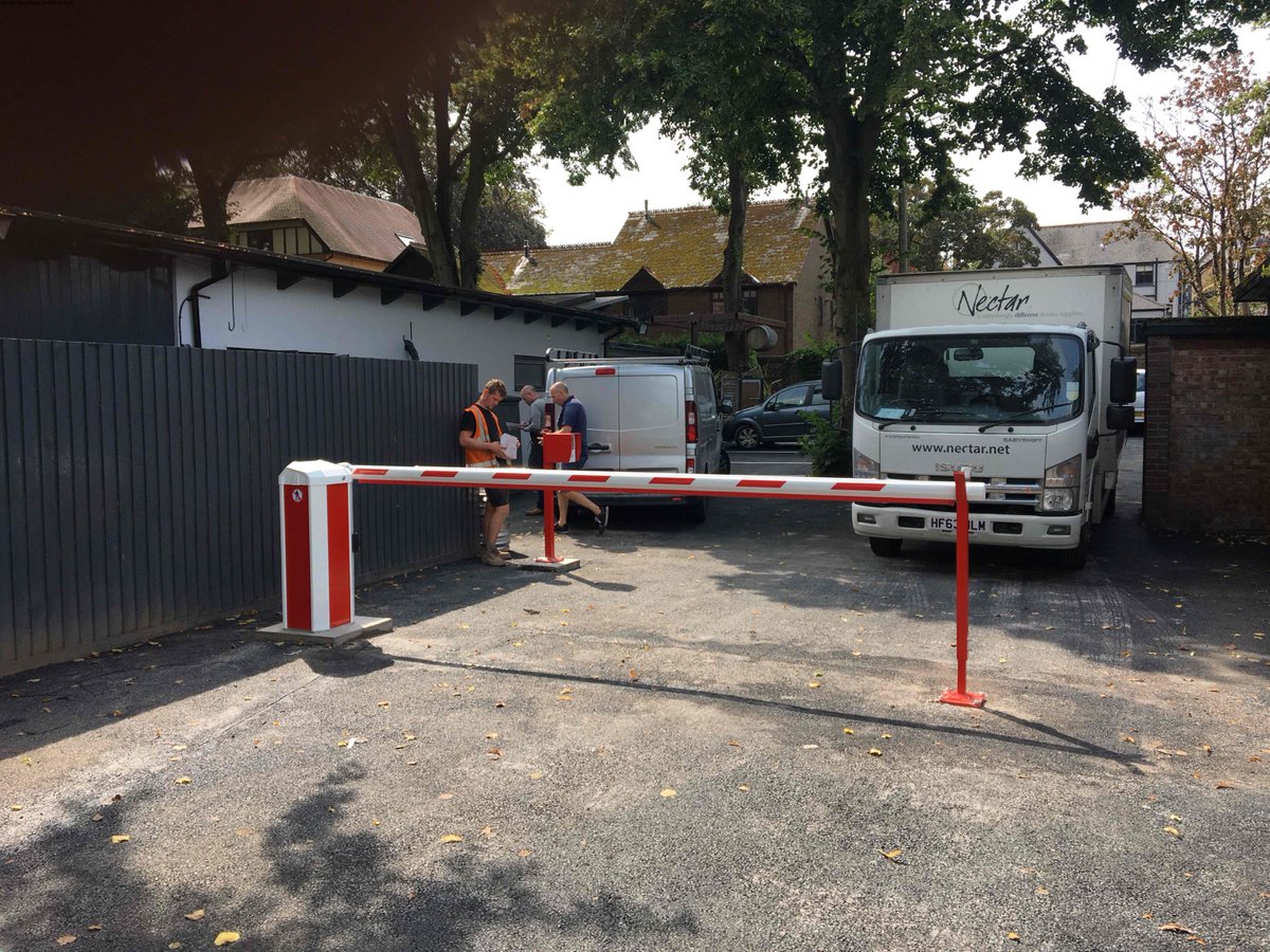 ProGateLtd's tweet image. Our engineers have been very busy recently with lots of installations! Barriers, Gates, Turnstiles and lots of groundworks too! Get in touch today with your perimeter security requirements!