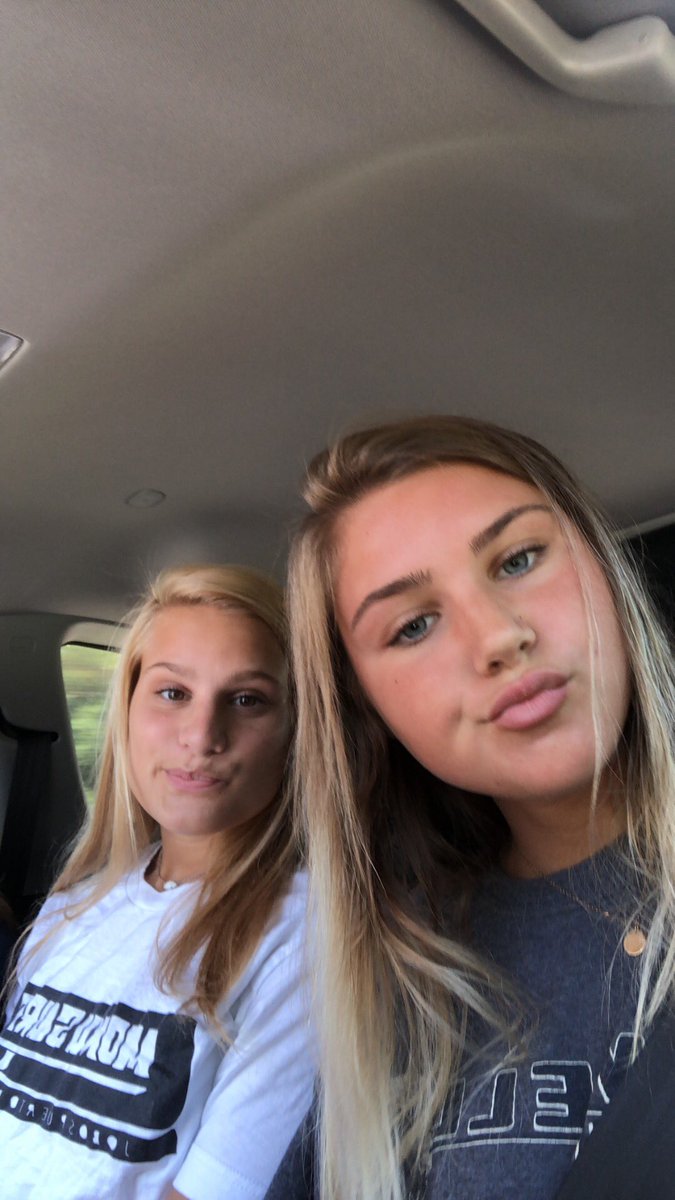 Altheaaread's tweet photo. Happy birthday kenz!!! love u so much and so glad we became friends 💗💜💗💜💗 @kenziebowerss https://t.co/1L6gqNv9Tt