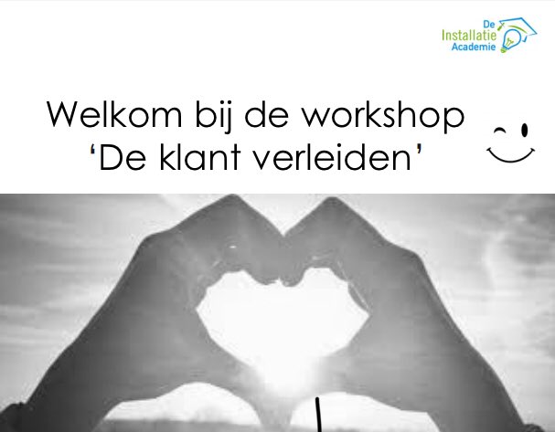 youmakesense's tweet photo. Mooie beleving! In 2 uur leren om klanten te boeien en te binden! #makeadifference #klantverleiden samen met de leden van @UD_installateur https://t.co/vJ2TbgGyFk