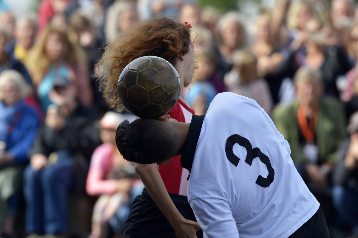 The last festival week has begun! It's your last chance to experience one of the wonderful shows at #tanzimaugust30. Provocative, powerful, tender and joyful - the program is very diverse. Make sure to check it out here: bit.ly/2oib5yQ