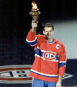 Happy birthday to former captain Pierre Turgeon, who turns 49 today. 