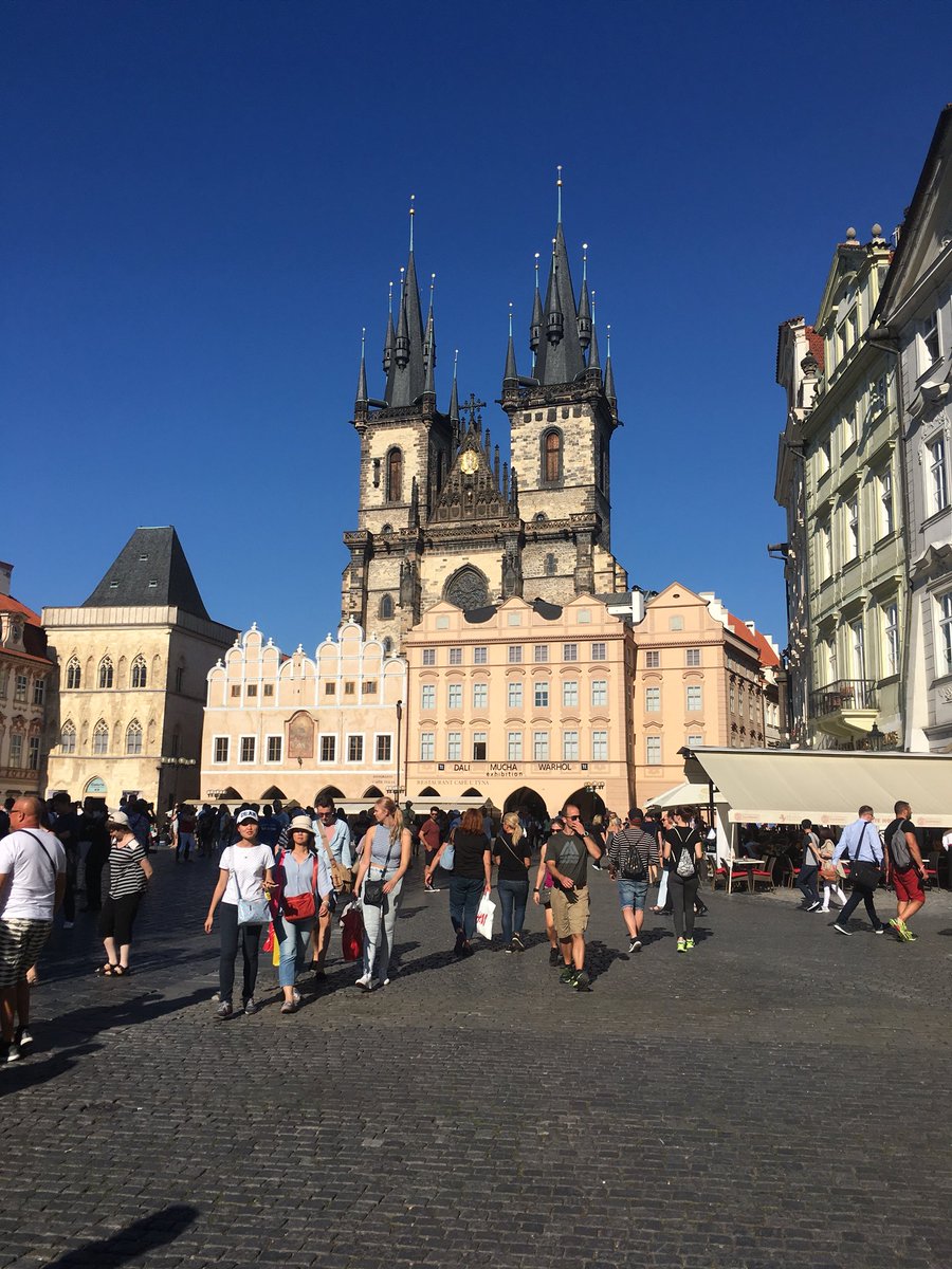 BlueHenVincent's tweet photo. Can’t believe I started my #UDAbroad journey in Prague a year ago today! I miss it so much and can’t wait to revisit soon 🇨🇿 https://t.co/o1UIk3xxtz
