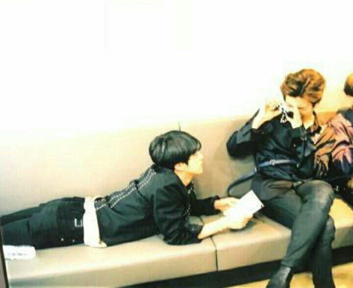 namjinpicsx's tweet photo. im dead https://t.co/lvnt6JlqRo