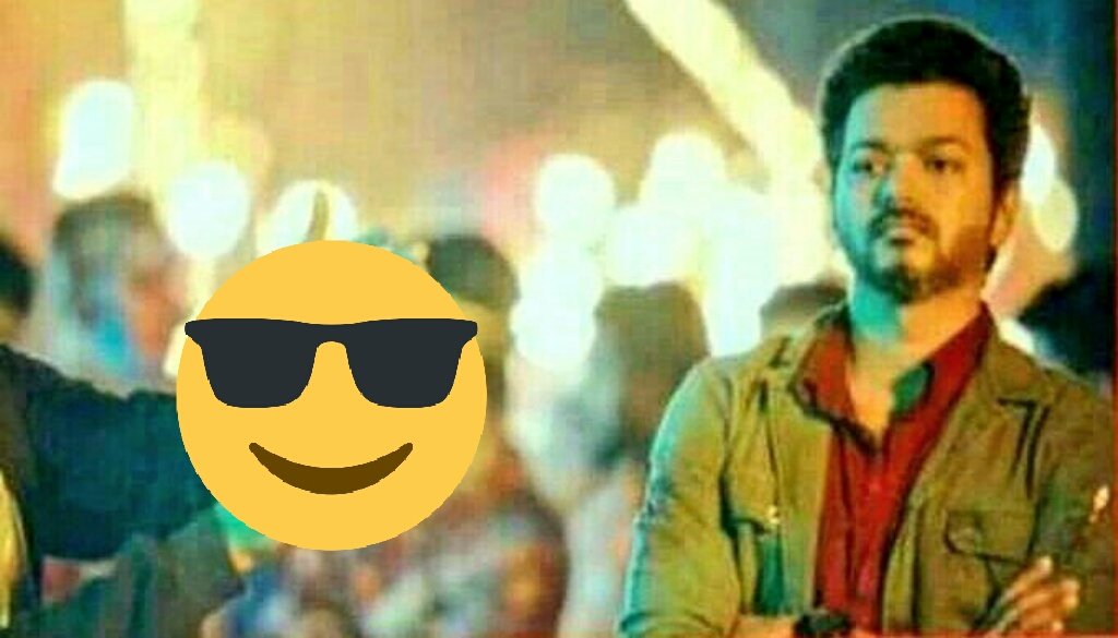 CskDwayne's tweet photo. First one #Moracha #singam madhiri !!!
Sec one #Sirichaa #Thangam madhiri !!!
#SarkarWorkingStills #thalapathy #Vijay #Arm @actorvijay @ARMurugadoss https://t.co/MiOBij84i6