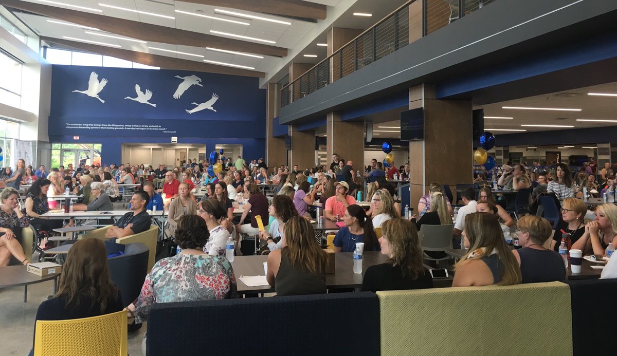 Ready to kick off the year with ⁦⁦@barabooSD⁩ in their new amazing commons. It’s going to be a great day of learning! ⁦<a href="/DonSmithEdu/">Don Smith</a>⁩ ⁦<a href="/garnet_hillman/">Garnet Hillman</a>⁩ ⁦<a href="/GregJWolcott/">Greg Wolcott</a>⁩ ⁦<a href="/DataGuyEric/">Eric Larsen</a>⁩ ⁦<a href="/1stEdResources/">FIRST Ed Resources</a>⁩