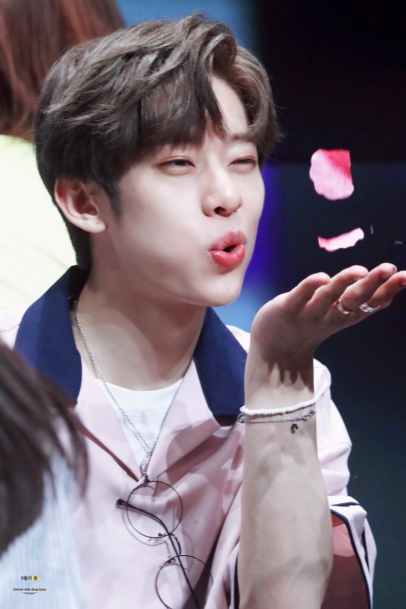 BOM_DONGHYUN's tweet photo. 180824 강남 팬사인회
#MXM #김동현 #동현
#MORE_THAN_EVER #YA_YA_YA
🌸💞✨🌸💞✨🌸💞✨🌸💞✨🌸💞✨🌸💞✨🌸💞✨🌸💞✨🌸💞✨🌸💞✨🌸💞✨🌸💞✨🌸💞✨🌸💞✨🌸💞✨🌸💞✨🌸💞✨🌸💞✨🌸💞✨🌸💞✨🌸💞✨🌸💞✨🌸💞✨🌸💞✨🌸💞✨🌸💞✨🌸💞✨🌸💞✨🌸💞✨🌸💞✨🌸💞✨🌸💞✨🌸💞✨🌸💞✨🌸💞✨ https://t.co/3VwQjdmgvg