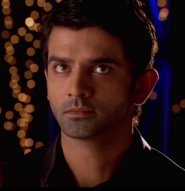 arshiluv_'s tweet photo. "How i can forget you, if i can't take my eyes off you" 😘😘❤❤ #SanayaIrani #BarunSobti #Sarun #Arnav #Khushi #Arshi #IssPyaarKoKyaNaamDoon #IPKKND #RabbaVe #Wewantsanayabarun #wewantsarunback We want #Sarunnewshow @StarPlus @BarunSobtiSays https://t.co/J1M2J1SBa3