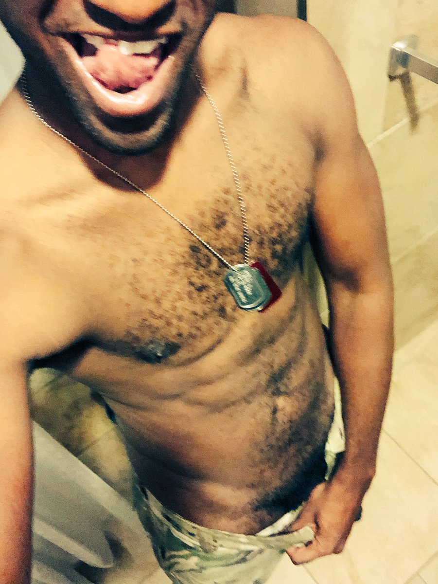 Travet01's tweet photo. Early morning fun... whoβs gonna join ππ¦ #gay #armyboi #cumshot #public https://t.co/8fcmdKTQ1C