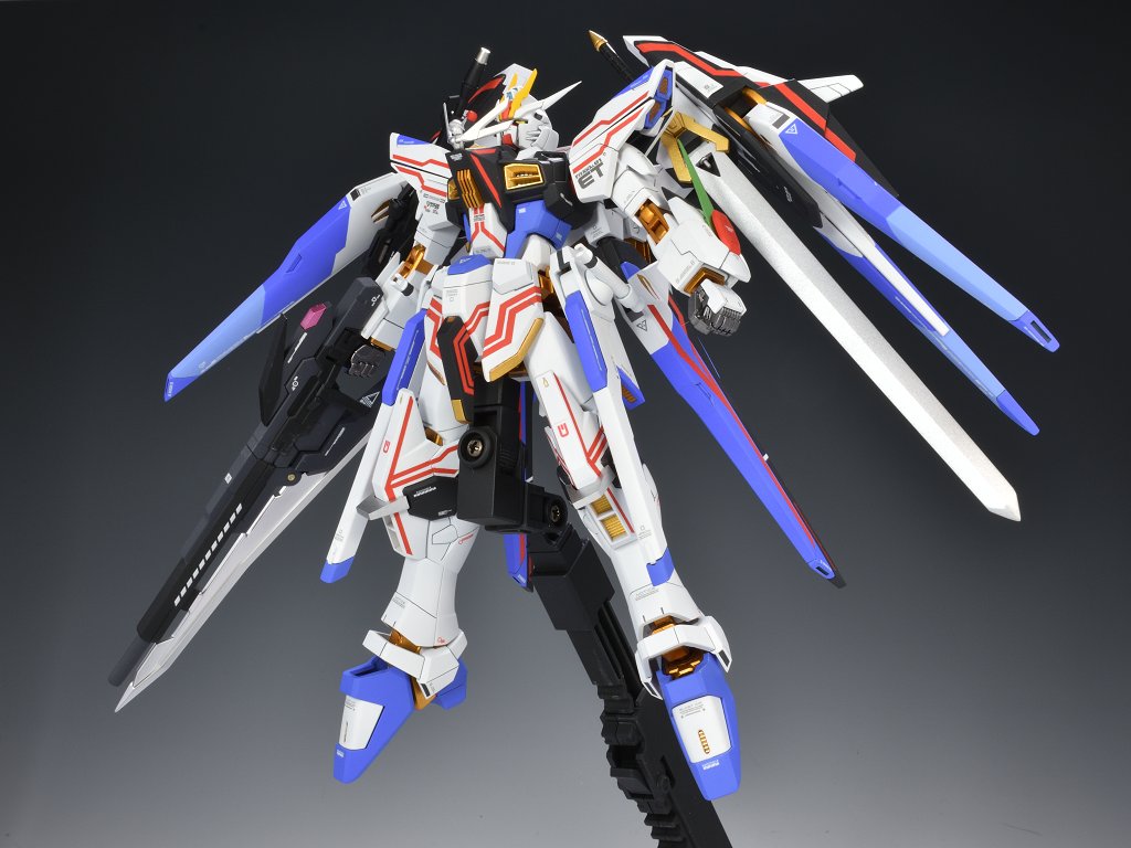 ムク Hgce ストライクフリーダムレジーナ 完成しました 気づいた方もいるかもしれませんが クロスアンジュのヴィルキスが元ネタですね 最終決戦仕様なので武装を追加しつつ赤ライン入り ディスコード フェイザーは肩ごと差し替えです ガンプラ