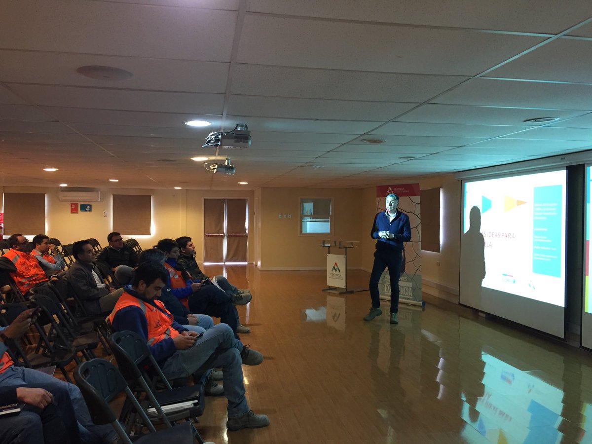 caco230372's tweet photo. Conversando de Innovacion Abierta en Minera Centinela  #Antofagasta @Corfo @aminerals @FomentoAntofa @Rfonsecach https://t.co/qnQWEOcNJq