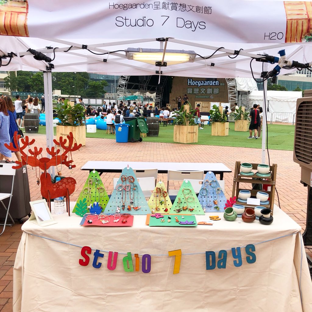studiosevendays's tweet photo. Market

Now looking for shops to sell~ 

#studio7days #pinkoi #etsy #creema #handmade #Accessories #market #手作 #市集 https://t.co/LhXWBfDWc9