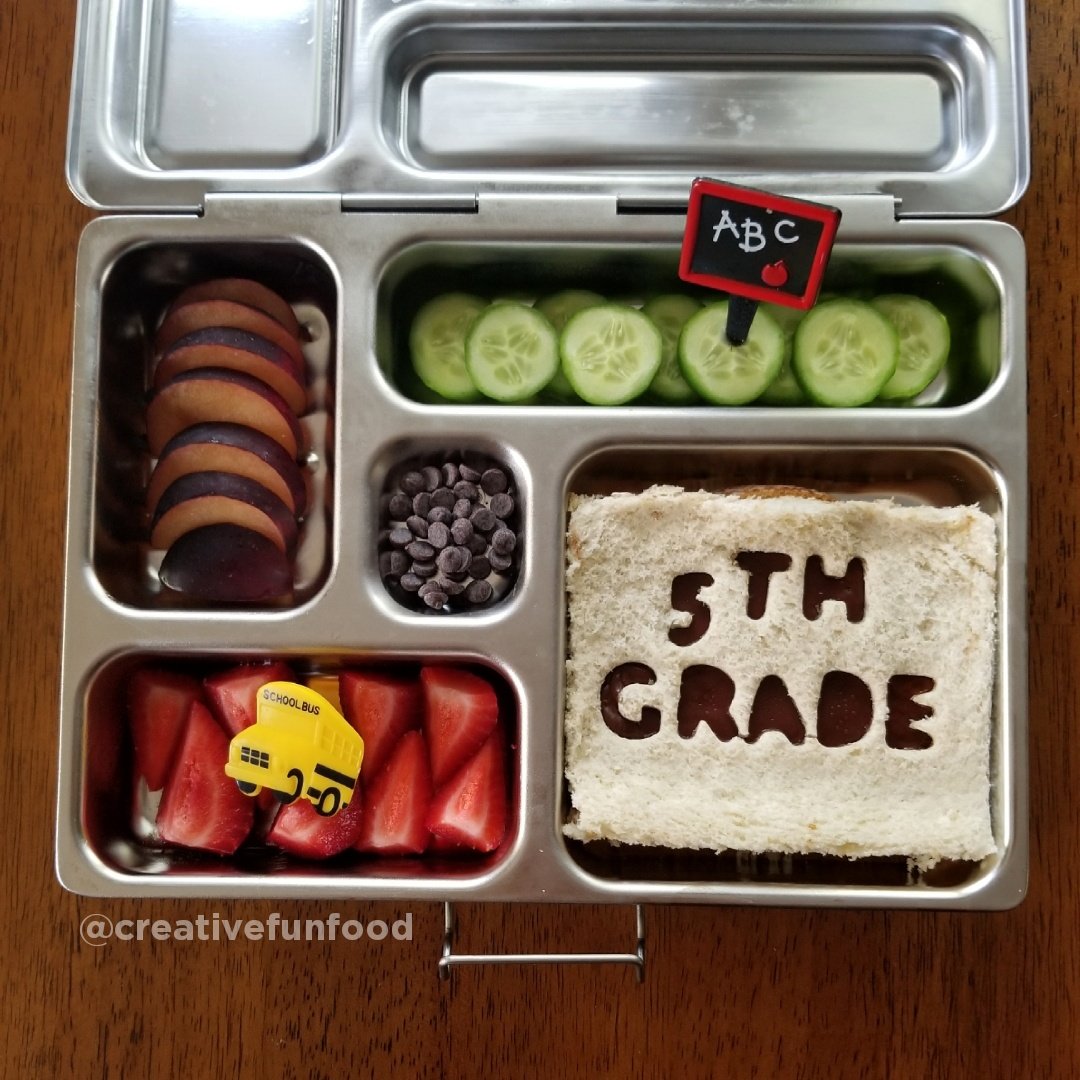 creativefunfood's tweet image. First day of Fifth Grade! #backtoschool #funlunch #bento #planetbox #funfood #schoollunch