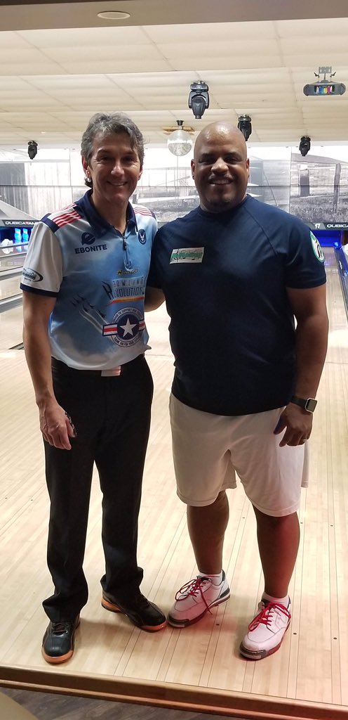lil_d31's tweet photo. Thank you @AmletoMOficial and @Bob_Learn_Jr for coming out and sharing your knowledge of the game! Iโm excited to take the things Iโve learned and apply them to my game! #BowlingLife #LeftyHook #BowlingRevolutions https://t.co/FIvSDdGcZS