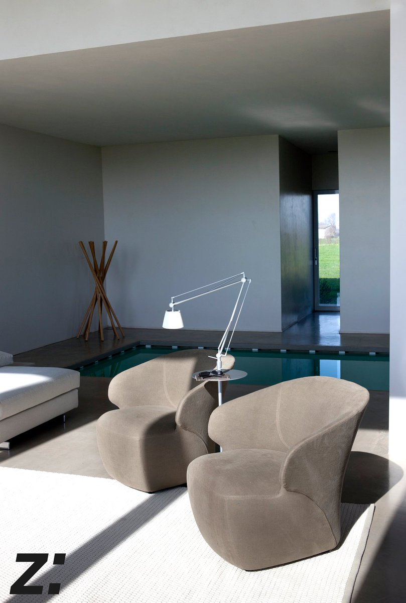 Poltroncina | Armchair AROM, Noé Duchaufour Lawrance 2014
Comfort ed eleganza in ogni ambiente della casa.

Comfort and elegance in every room of your home.