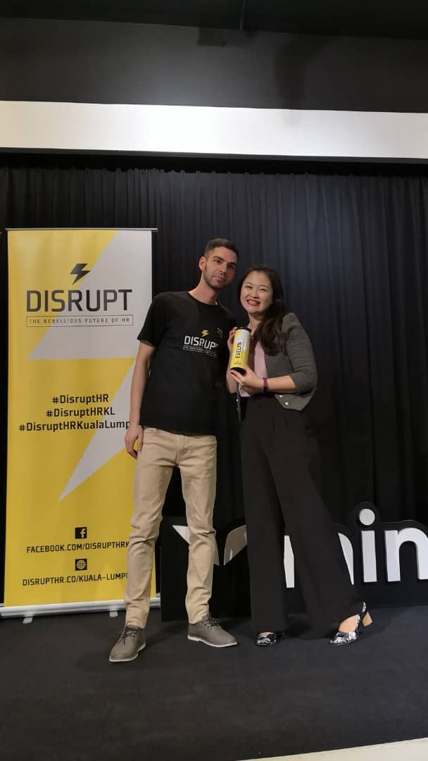 eveyweevey's tweet photo. Had a chance to share my change management perspectives at Disrupt HR2.0. Follow the clues &amp; find your hero journey #DisruptHR #DisruptHRKL #DisruptHRKualaLumpur https://t.co/4mk9zrtAoe