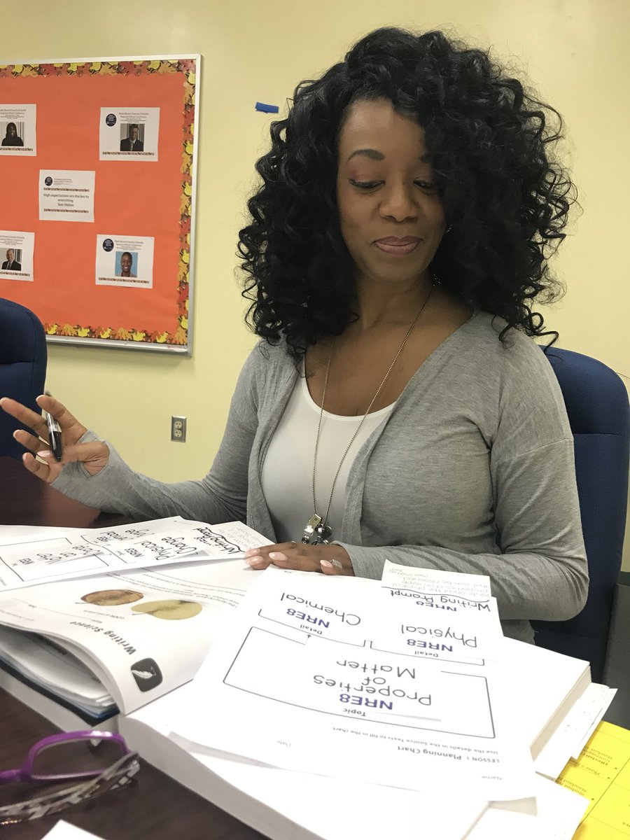 When your 5th grade science teacher @TKellyWilliams1 integrates writing into her #STEMScopes curriculum using #GraphicOrganizers from writing PDD with @NorthRegionELA #BuildingBackgroundKnowledge @PBCSTEM @pbcscience @Area4SuptPBCSD @Lake_Park_Lions