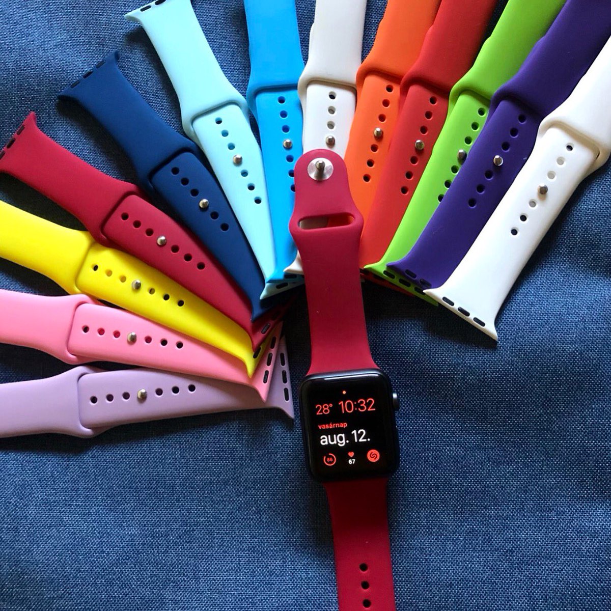 celluhhhhhhhhhh's tweet photo. ⌚️❤️🧡💛💚💙💜
(📷: @applewatchbnds)
#iMore #iMoregram #Apple #AppleWatch #AppleWatchBands https://t.co/fVQUOoVRoq