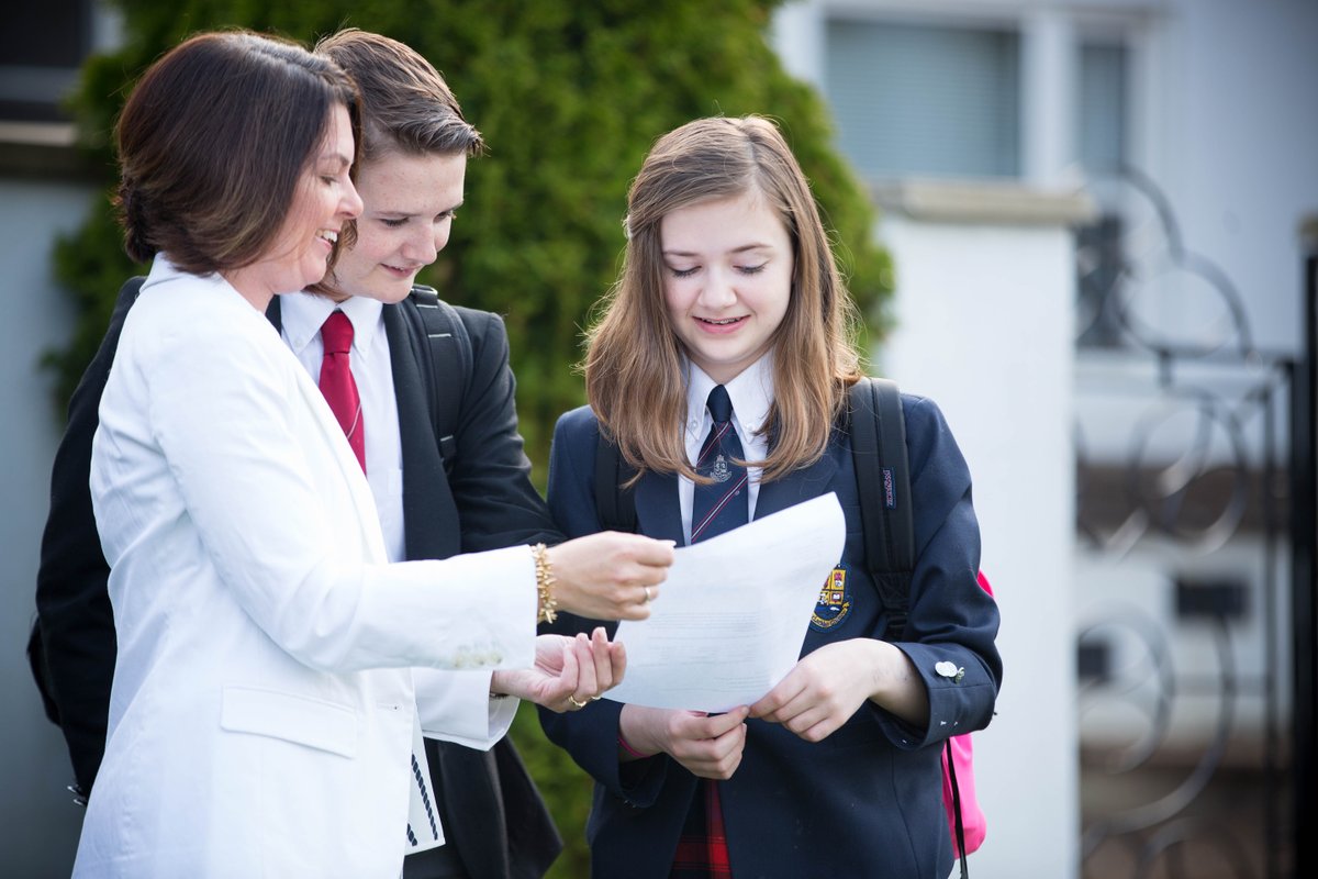 maclachlan_ca's tweet photo. Reminder: This Thursday is Orientation Day! We welcome students and Mac families to join us on August 30th between 9:30-11:30am to meet their teachers, pick up their timetable, and more. #BacktoSchool #BackatMac #MAC #IndependentSchool #Orientation #Oakville https://t.co/WoxUQGGECd
