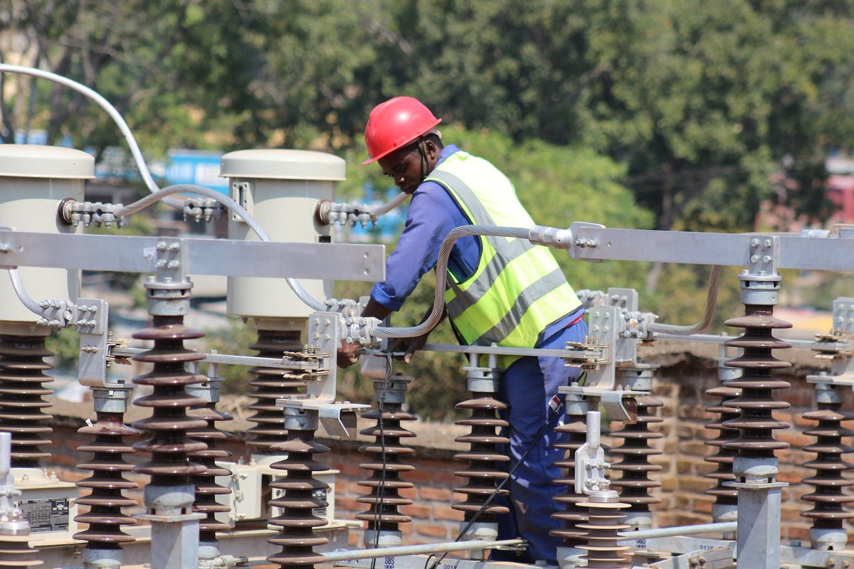 The infrastructure will in the future connect help the country to connect to #Tanzania, #Zambia and #Mozambique through the Southern Africa Power Pool. <a href="/MCAMalawi/">MCA-Malawi</a>
<a href="/MCCgov/">Millennium Challenge Corporation</a> <a href="/USEmbassyLLW/">U.S. Embassy Lilongwe</a>