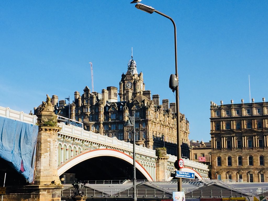RuthStringer1's tweet photo. So long Edinburgh, and you beautiful people that I’ve worked/partied/got v. tired with over the month - wouldn’t have it any other way. @theSpaceUK @ItMightBeCain @ThatCatLoud @TheBlueswater @MelaniePresents @ProBreadButter @pattytheclown @StonesBird @RealSimonDavid @elinaalminas https://t.co/FzuH7BkbDg
