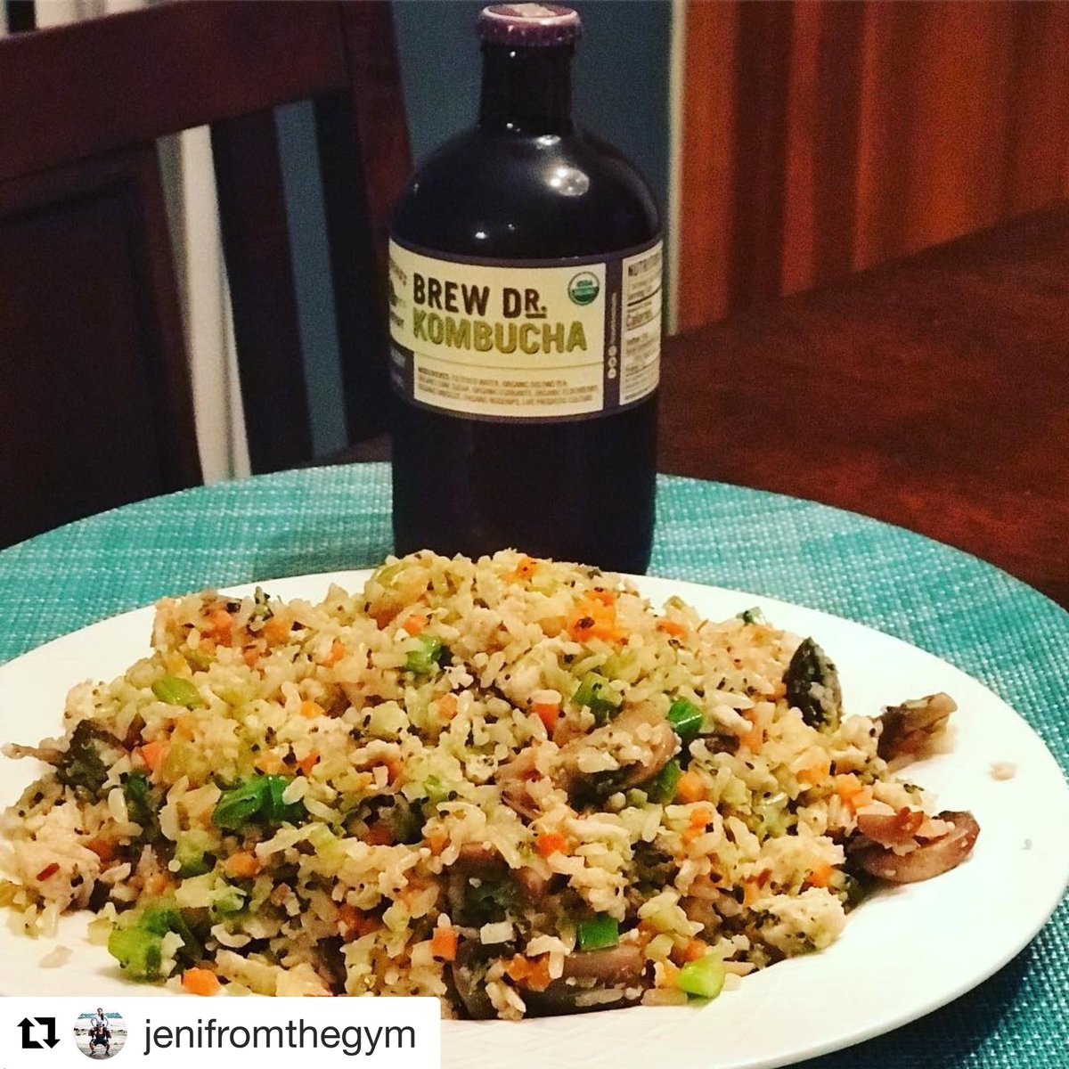 DFCGraysHarbor's tweet photo. Check out our FB and IG for this healthy fried rice recipe from our Office Manager Jeni! Eating healthy and incorporating veggies does not have to be boring!
#dohrmannfamilychiro #chiropractic #chiro #getadjusted #healthy #recipes #natural #food #foodisfuel https://t.co/EDVjBWfWjy