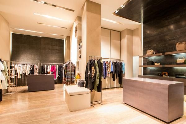 PersonalShop_'s tweet photo. Ecco le boutique da non perdere a Rimini e Riccione! 🛍 https://t.co/QwUBHfCKqA https://t.co/TbhPAs6vLB